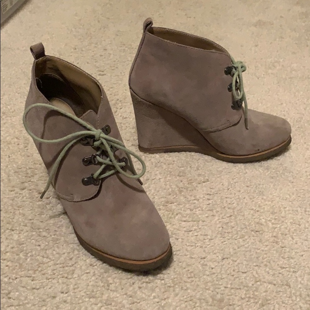 Steve Madden booties